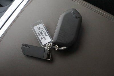 2025 Kia Carnival LXS FWD