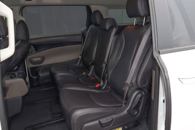 2025 Kia Carnival LXS FWD