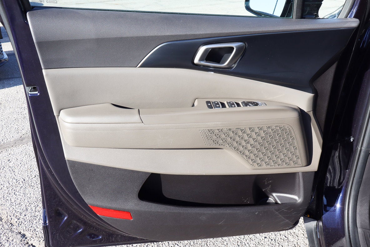 2025 Kia Carnival LXS FWD