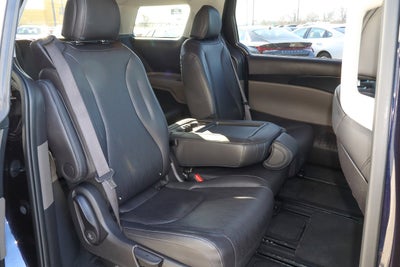 2025 Kia Carnival LXS FWD