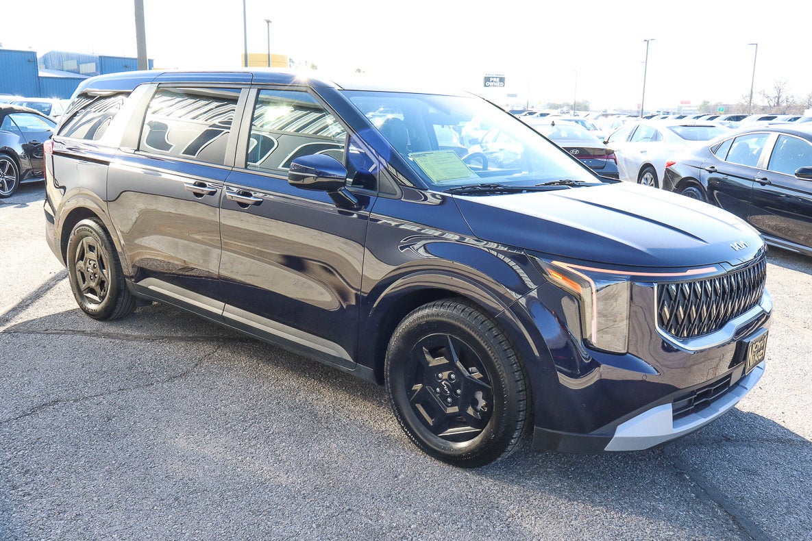 2025 Kia Carnival LXS