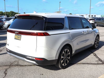 2024 Kia Carnival EX FWD