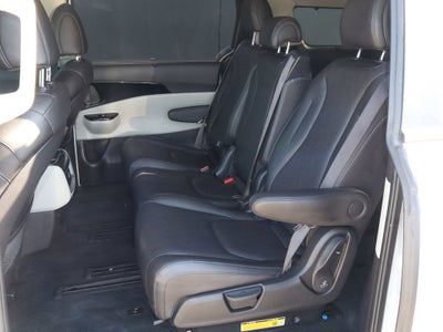 2024 Kia Carnival EX FWD