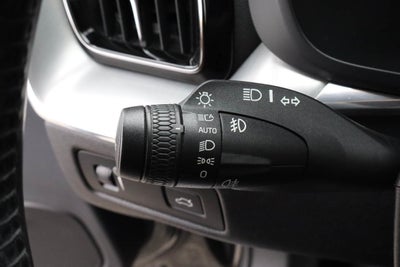 2019 Volvo XC60 T5 AWD Momentum