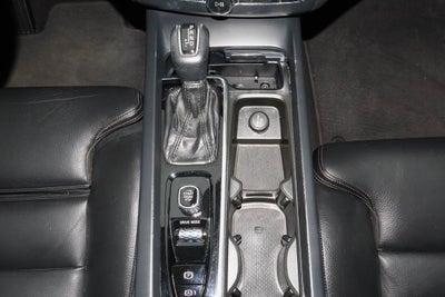 2019 Volvo XC60 T5 AWD Momentum