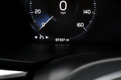 2019 Volvo XC60 T5 AWD Momentum