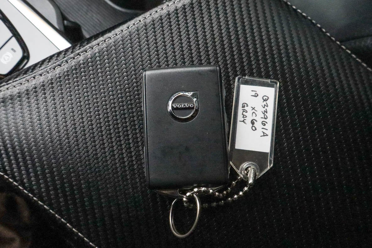 2019 Volvo XC60 T5 AWD Momentum