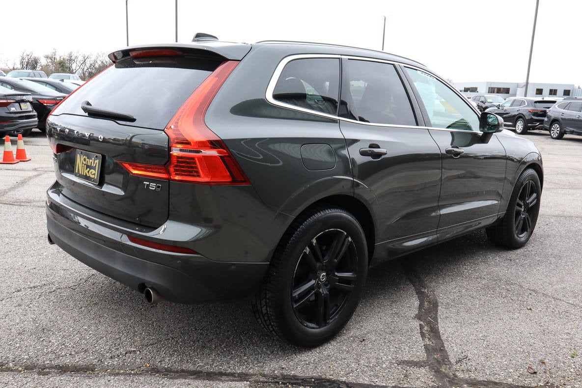 2019 Volvo XC60 T5 AWD Momentum