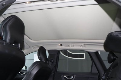 2019 Volvo XC60 T5 AWD Momentum