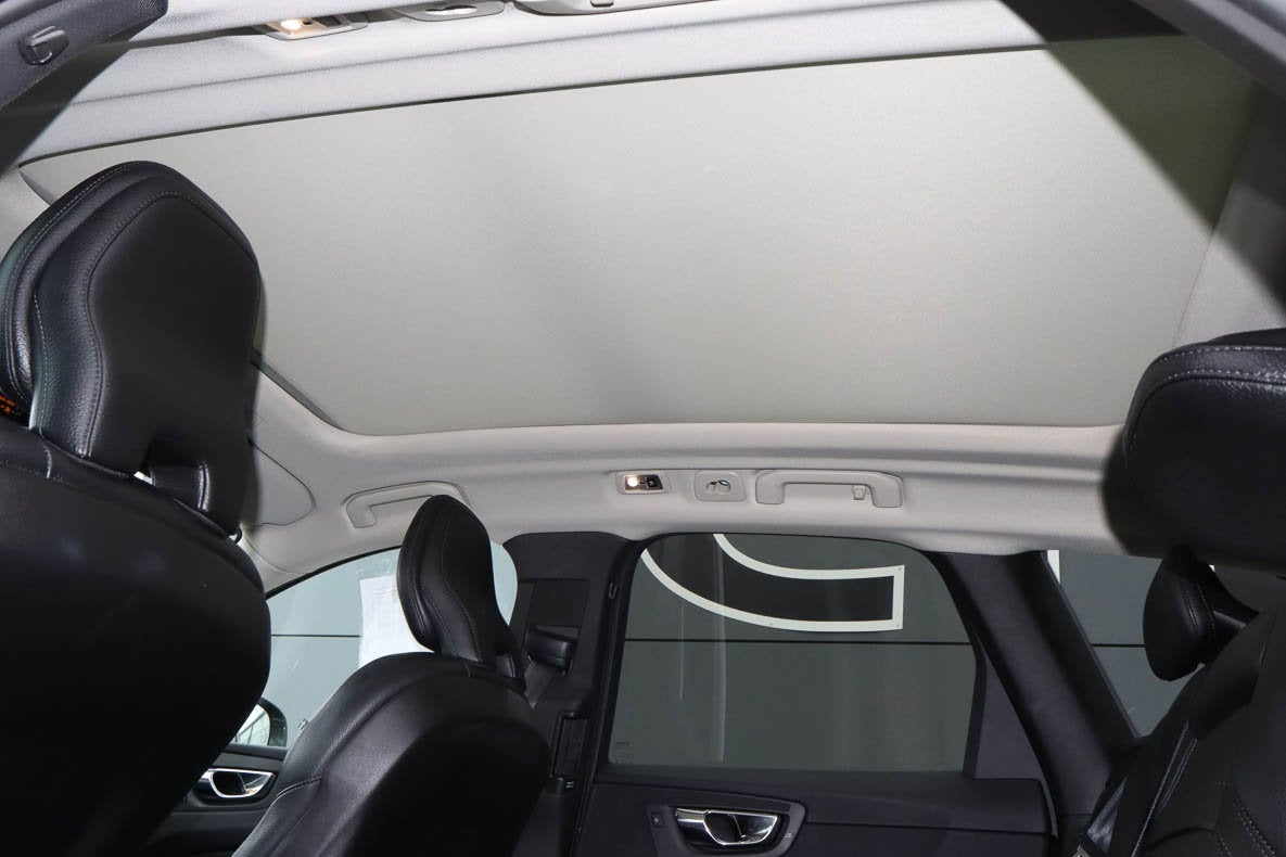 2019 Volvo XC60 T5 AWD Momentum