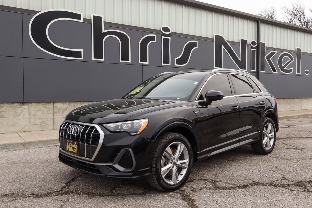 2019 Audi Q3 S line Premium