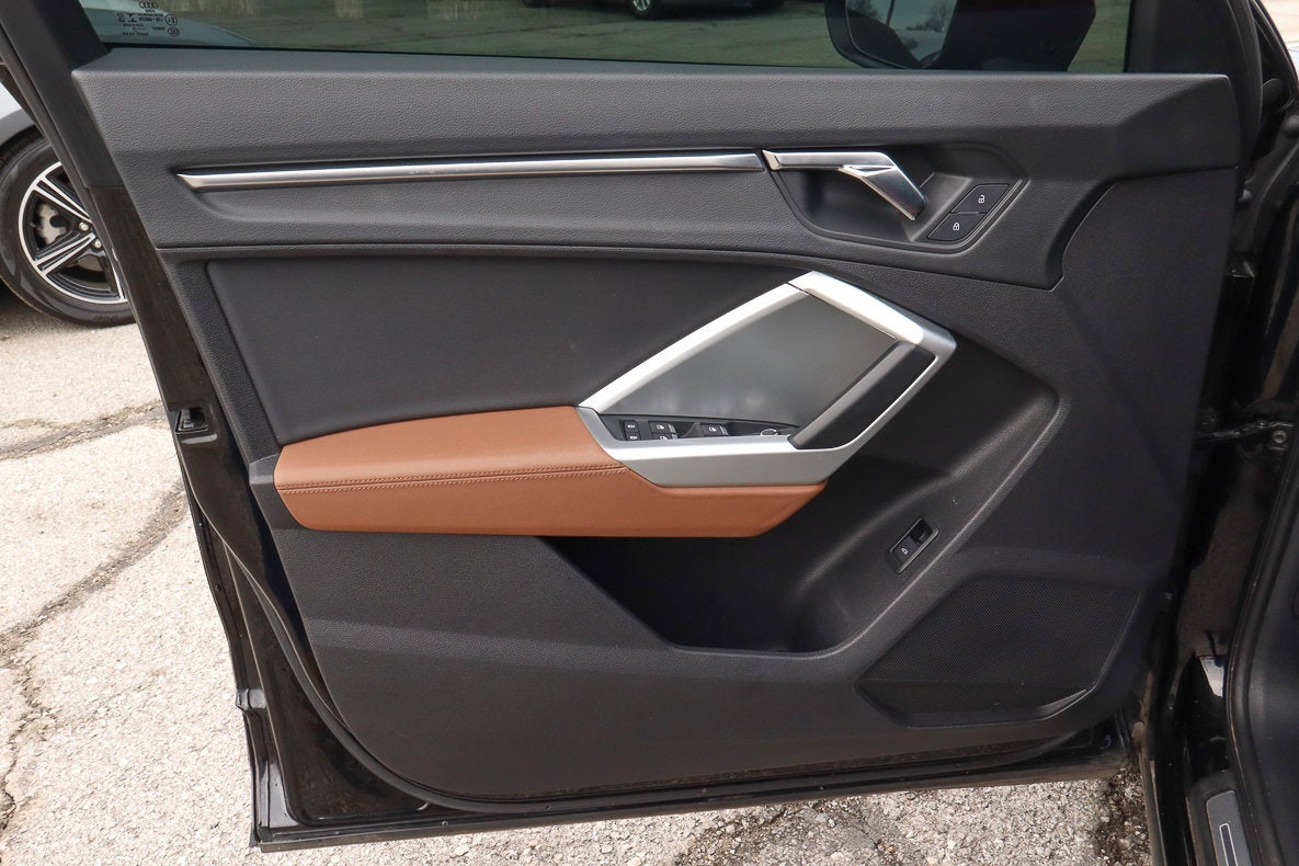 2019 Audi Q3 S line Premium