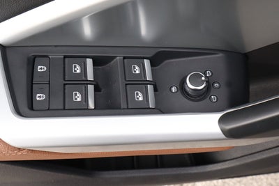 2019 Audi Q3 S line Premium