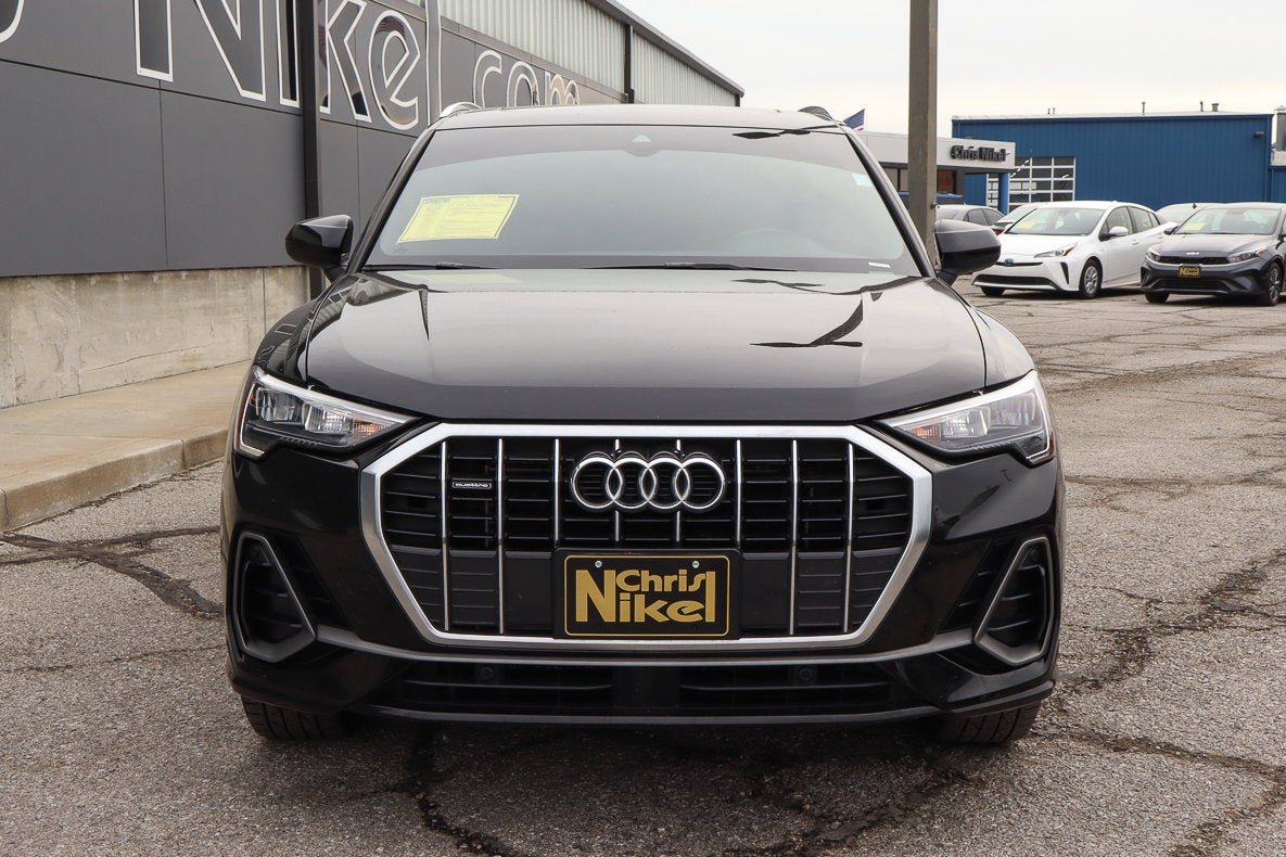 2019 Audi Q3 S line Premium