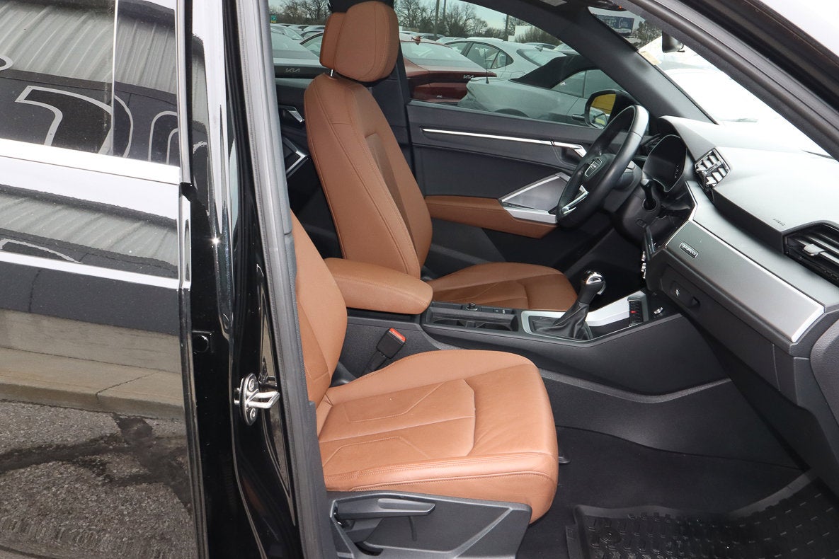 2019 Audi Q3 S line Premium