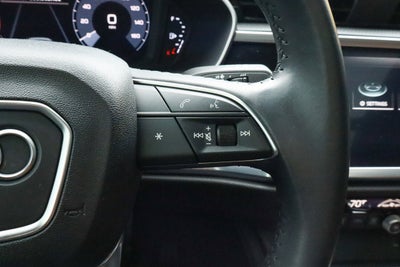 2019 Audi Q3 S line Premium