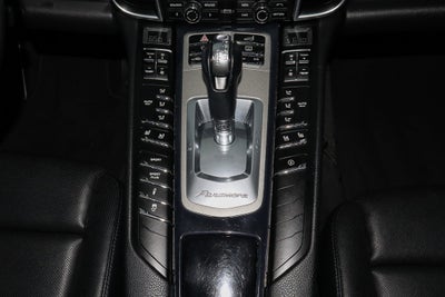 2016 Porsche Panamera Edition