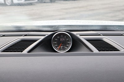 2016 Porsche Panamera Edition