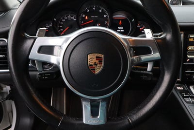 2016 Porsche Panamera Edition
