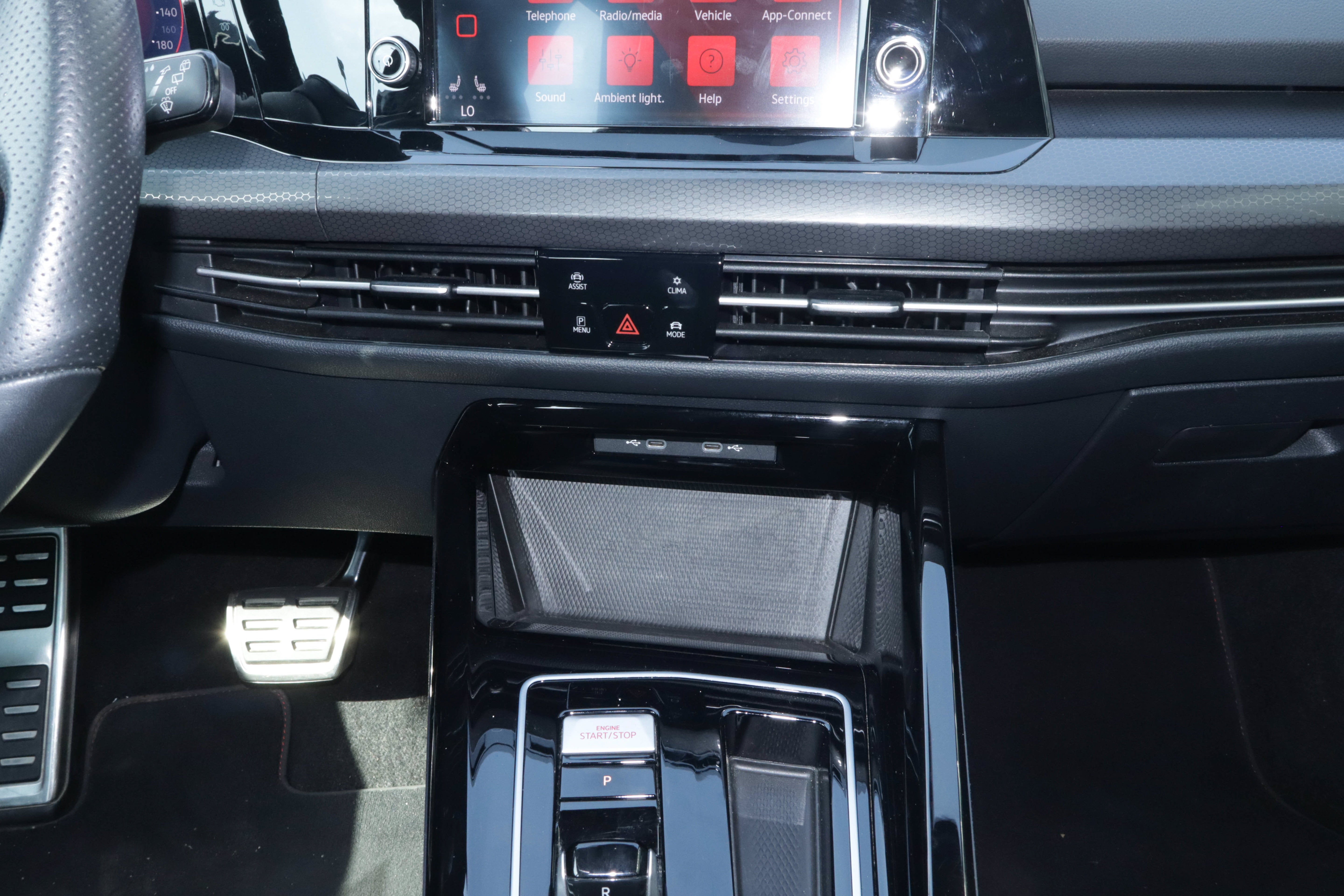 2024 Volkswagen Golf GTI 2.0T S DSG