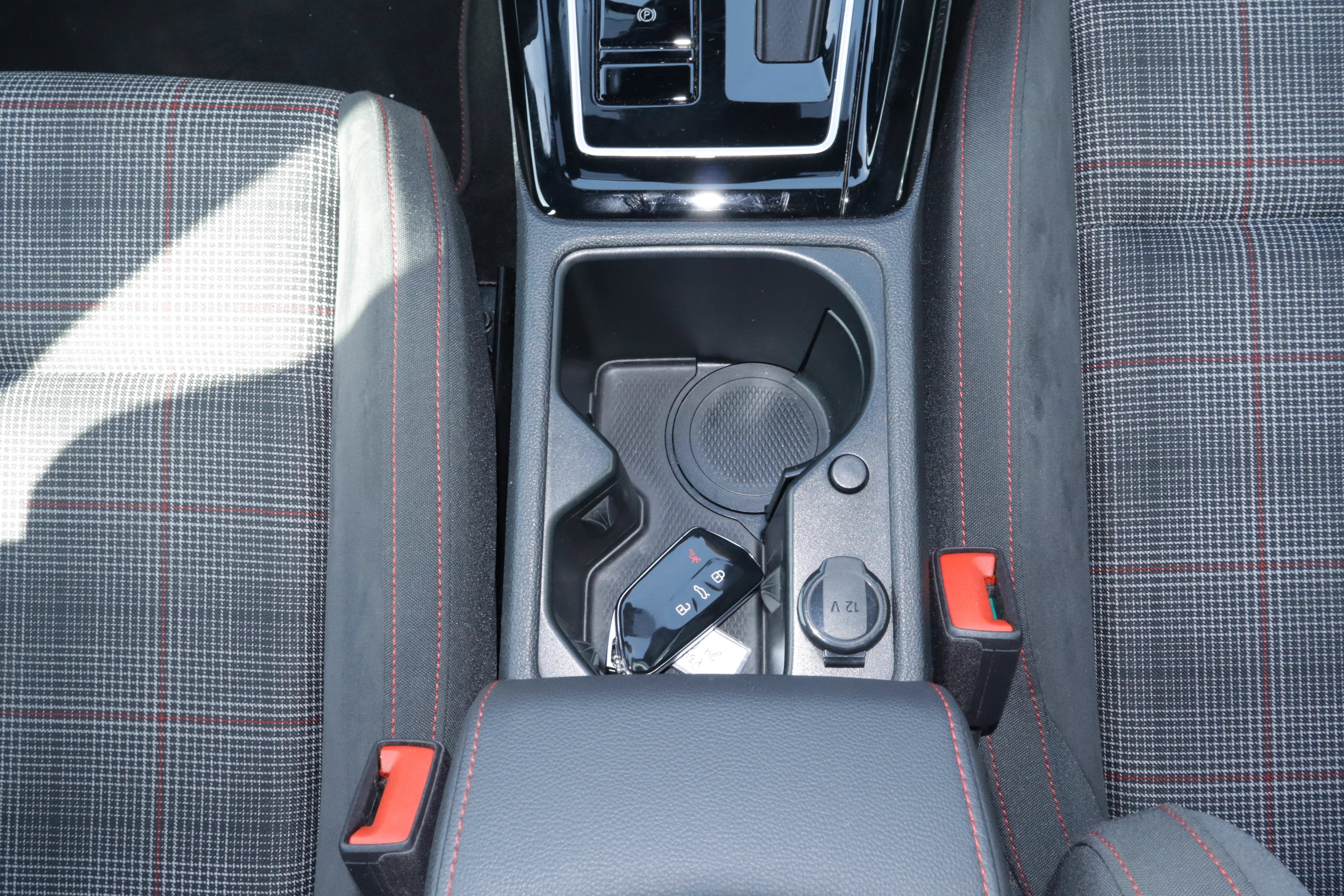 2024 Volkswagen Golf GTI 2.0T S DSG