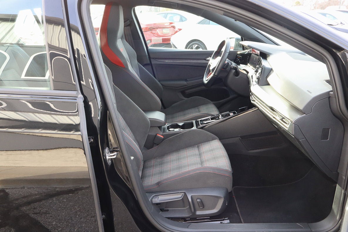 2024 Volkswagen Golf GTI S