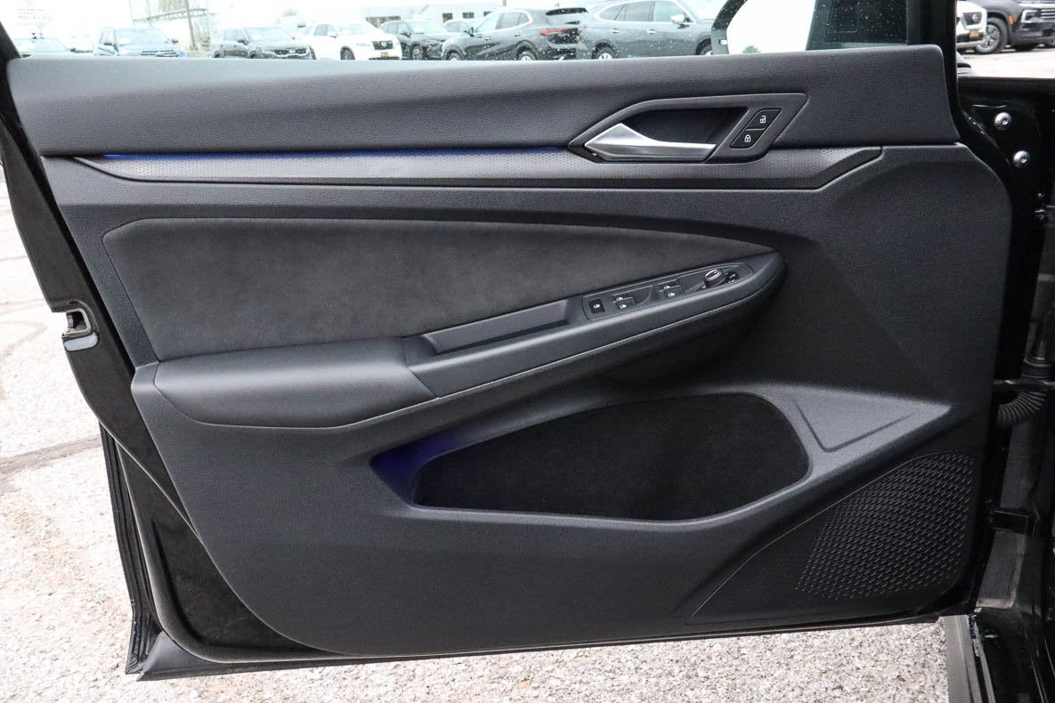 2024 Volkswagen Golf GTI 2.0T S DSG