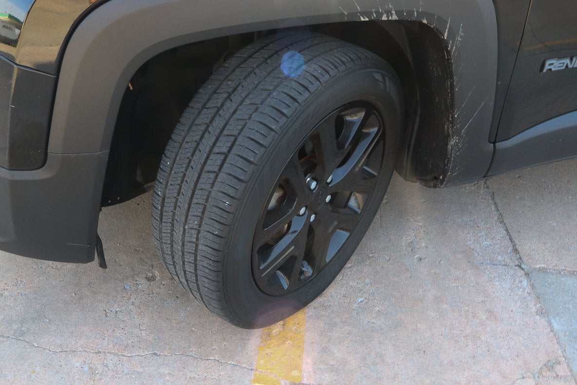 2017 Jeep Renegade Altitude FWD