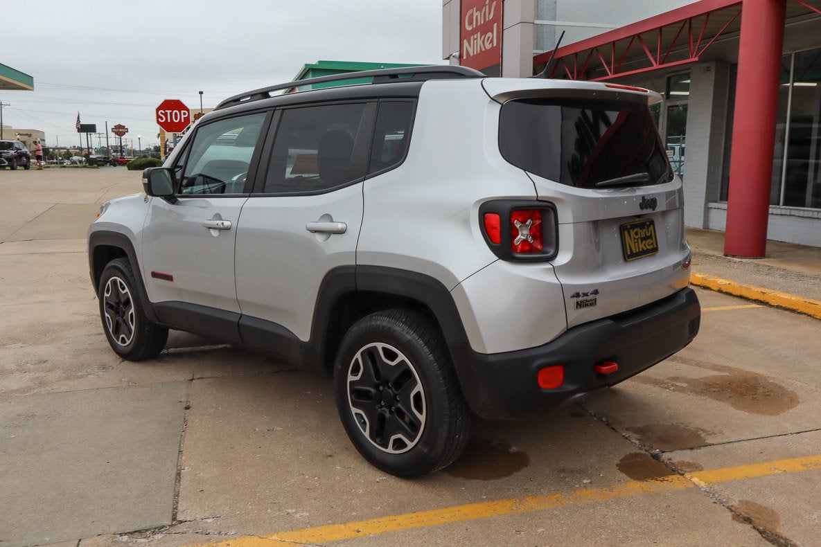 2015 Jeep Renegade 4WD 4dr Trailhawk