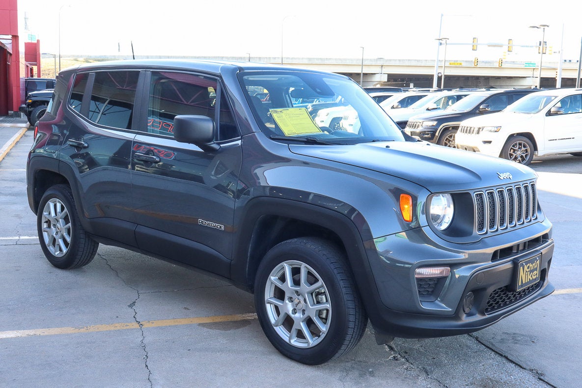 2023 Jeep Renegade Latitude