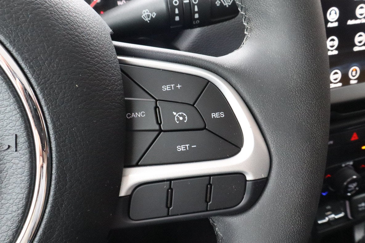 2023 Jeep Renegade Altitude 4x4